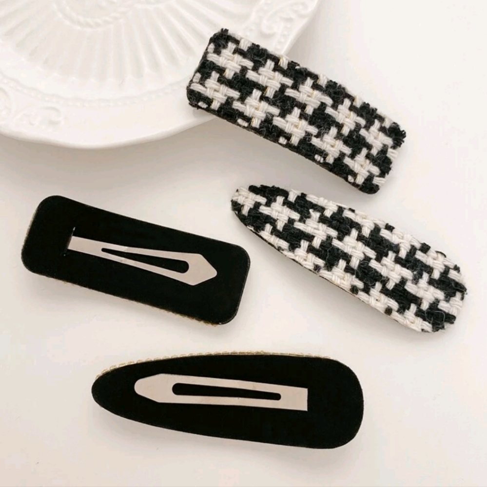 4 pc jumbo  houndstooth hair clips - Picture 3 of 4
